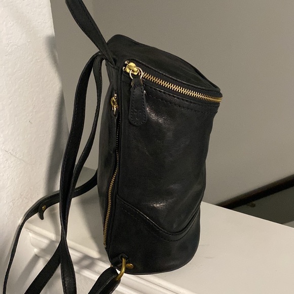 Frye Campus Backpack Black Leather Purse - Picture 2 of 7